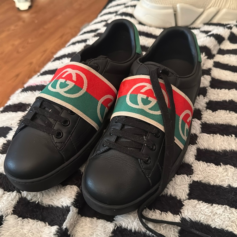 wore twice,no box